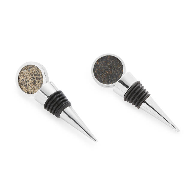 1002-custom-beach-sand-bottle-stoppers-1.jpg