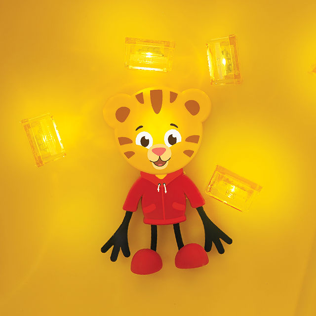 Daniel Tiger Glowing Bath Time Buddy