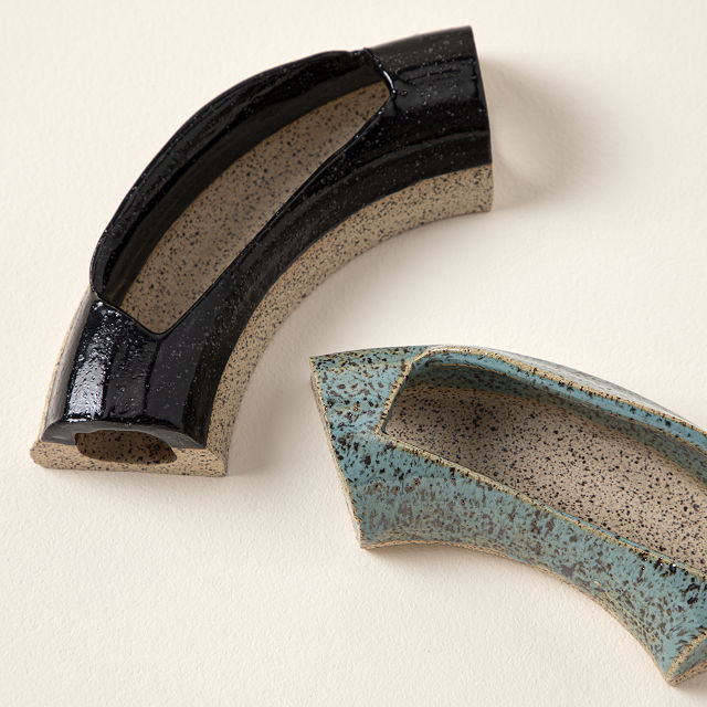 Ceramic Surround Sound Amplifying Speaker