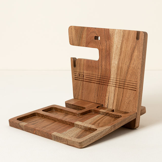 11-personalized-docking-station-1.jpg