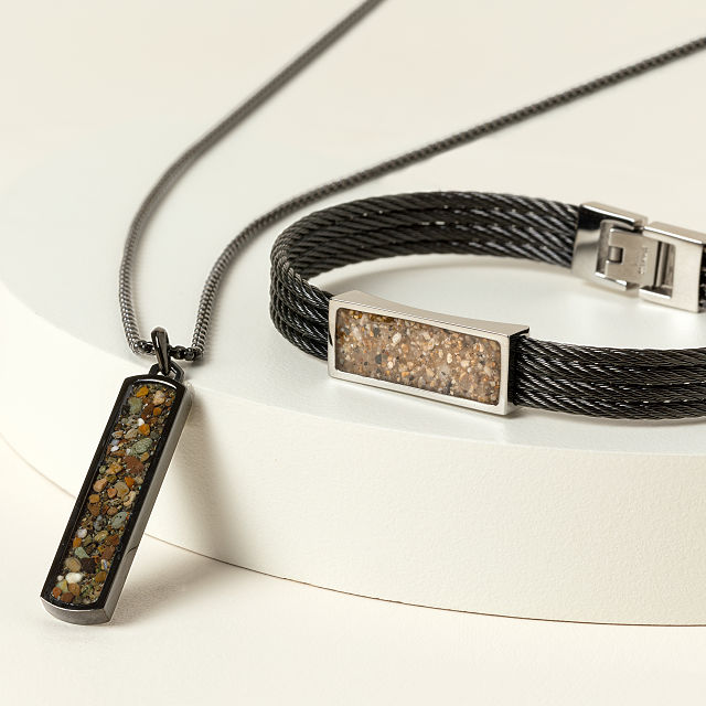1147-custom-sand-stainless-steel-bar-necklace-1.jpg