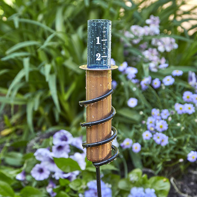 1180-copper-rain-gauge-1.jpg