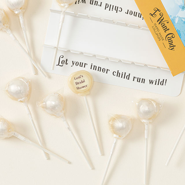 1213-surprise-message-customizable-lollipops-1.jpg