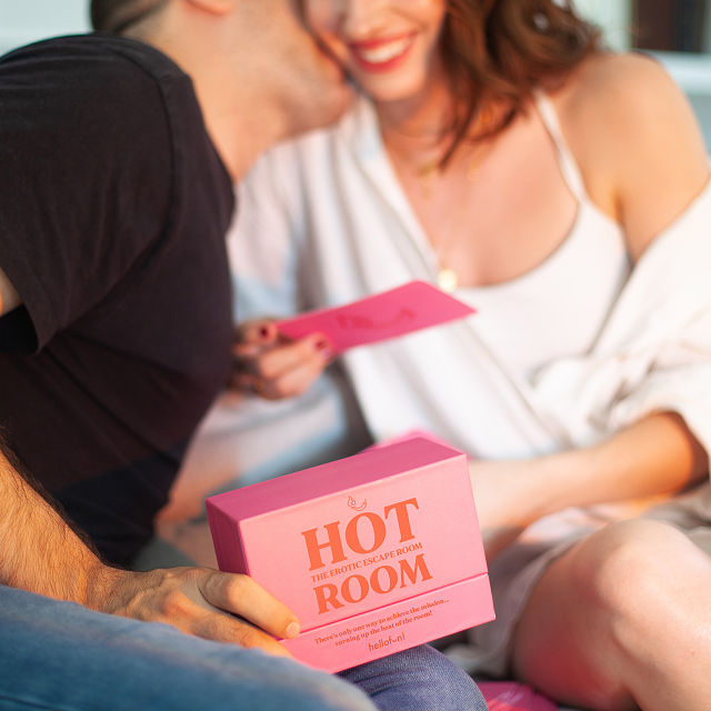 Hot Room: Erotic Escape Room