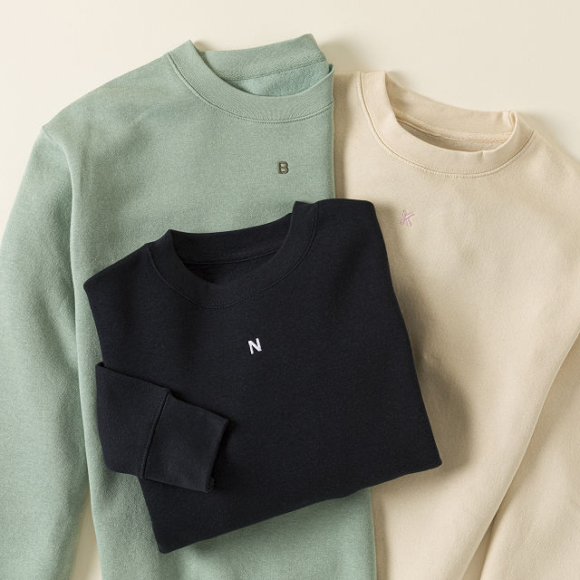 1252-custom-initial-embroidered-sweatshirt-1.jpg