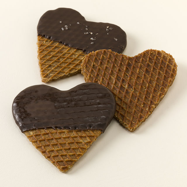 1259-heart-shaped-stroopwafel-gift-set-1.jpg