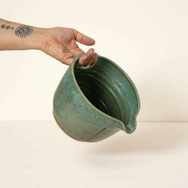 Nesting Stoneware Mixing Bowl Set