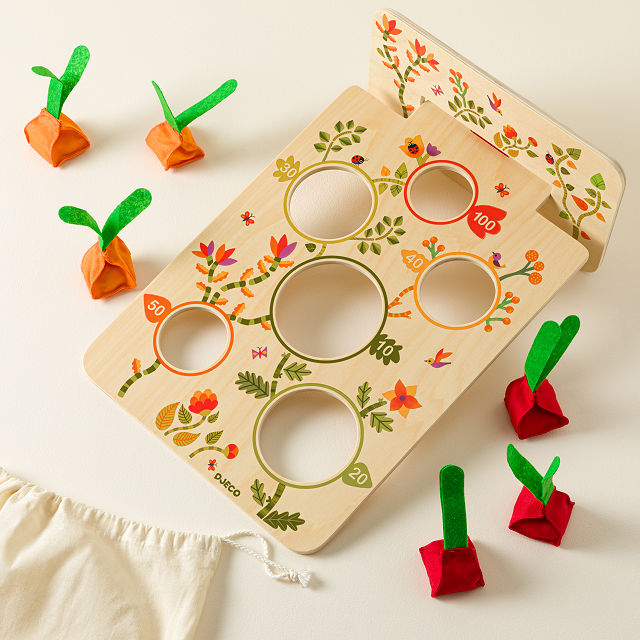 1344-garden-party-kids-veggie-toss-game-1.webp