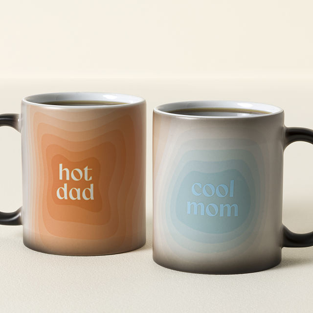 1349-mostly-cool-sometimes-hot-mom-color-change-mug-1.webp