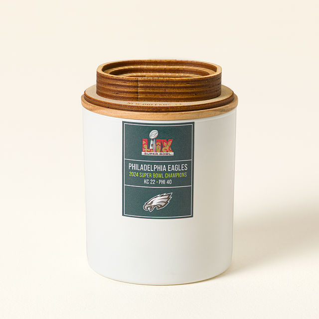 1356-eagles-super-bowl-lix-champions-candle-1.jpg