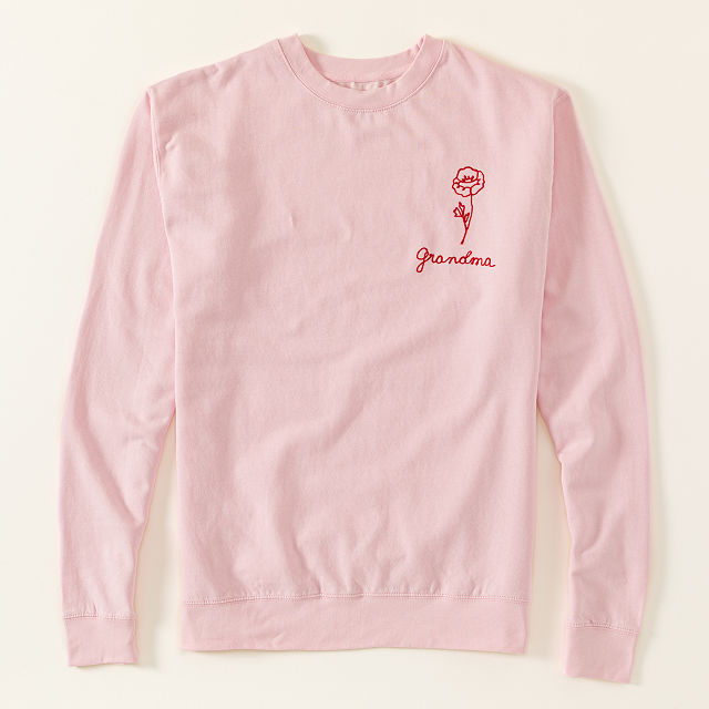 1515-custom-birth-month-flower-embroidered-sweatshirt-1.jpg