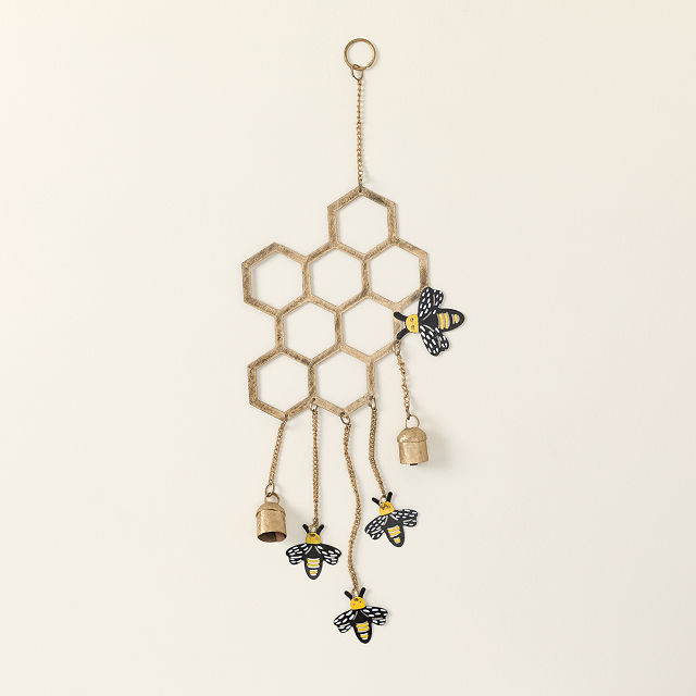 1520-buzzing-bee-wind-chime-1.jpg