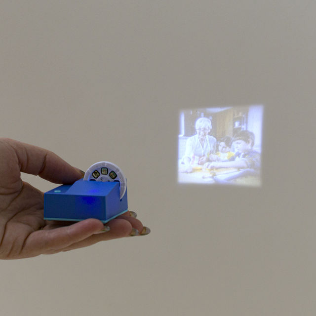 Mini Projector with Custom Photo Reel