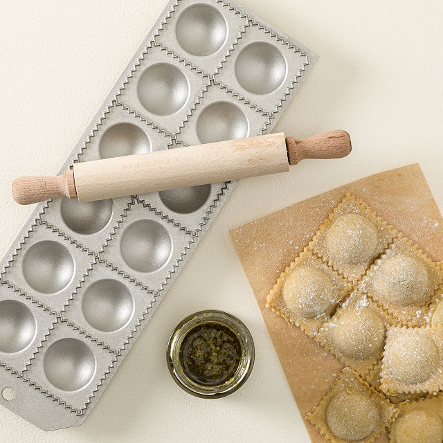 DIY Pesto Ravioli Italian Gift Set