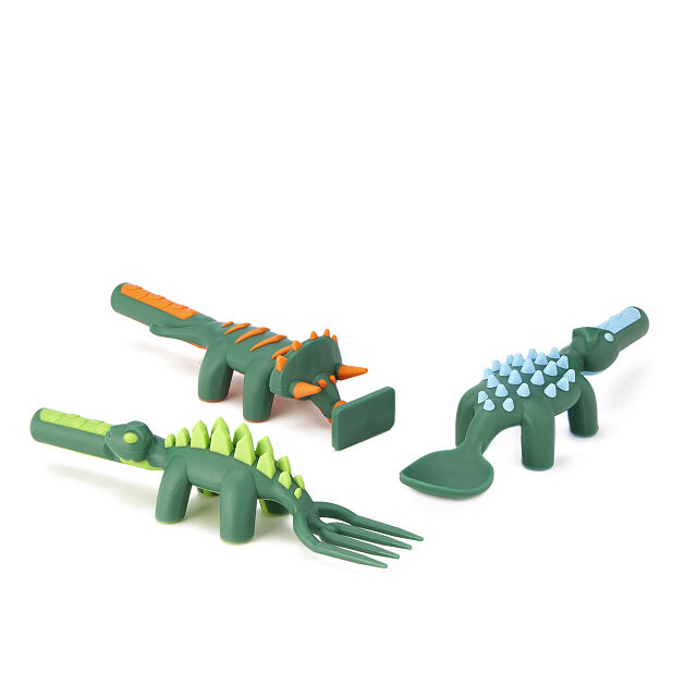 1549-dinosaur-plate-and-utensils-1.jpg