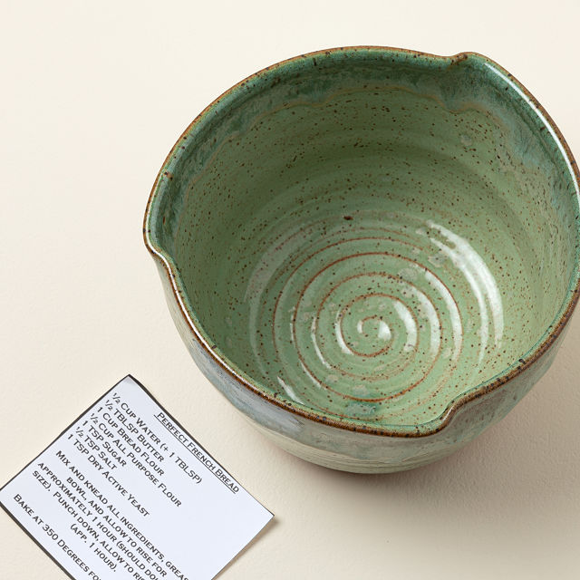 1591-ceramic-bread-baker-1.jpg