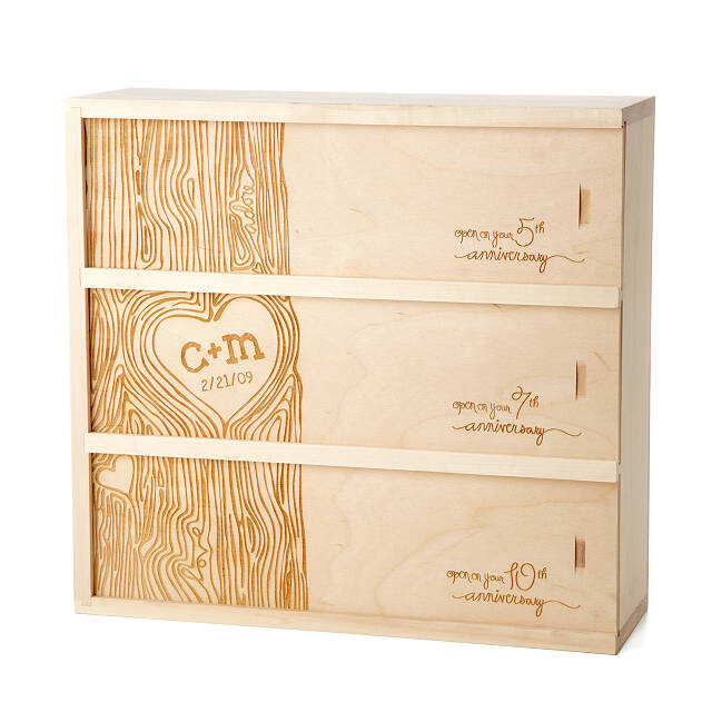 1600-anniversary-wine-box-1.jpg