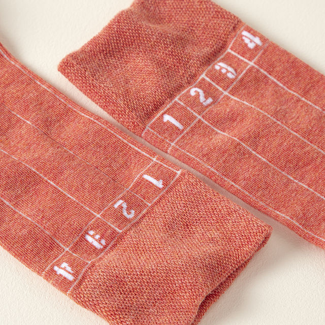 1606-runner-s-socks-1.jpg