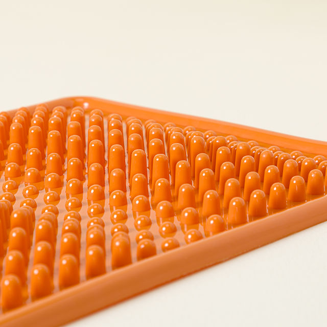 1661-acupressure-foot-relaxation-mat-1.jpg
