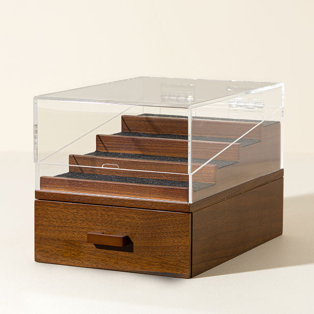 Sunglasses Display Case