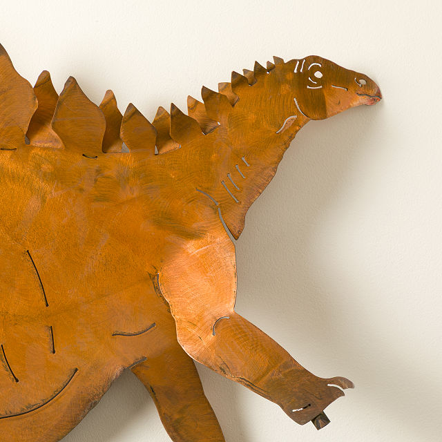 174-stegosaurus-garden-sculpture-1.jpg