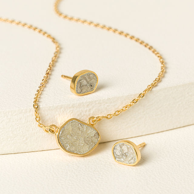 1752-sliced-raw-diamond-pebble-necklace-1.jpg