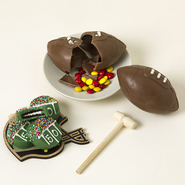 1783-custom-football-team-colors-breakable-chocolate-1.jpg
