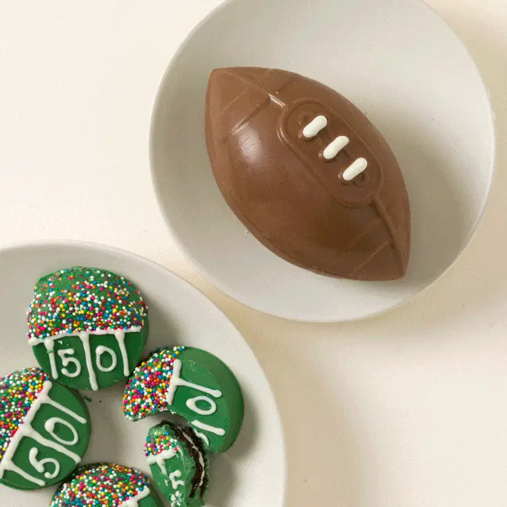 1783-custom-football-team-colors-breakable-chocolate-1.jpg