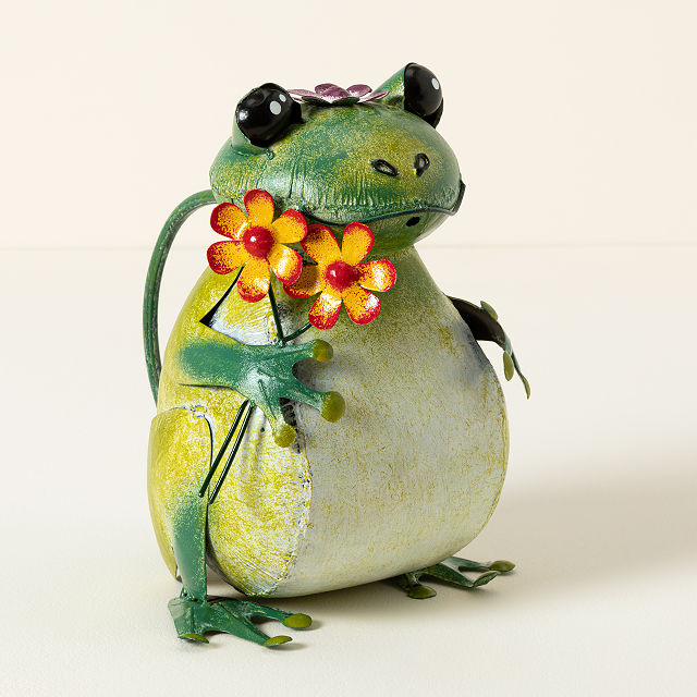 1847-fred-the-frog-watering-can-1.webp