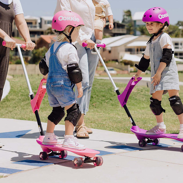 1854-kids-training-skateboard-1.jpg