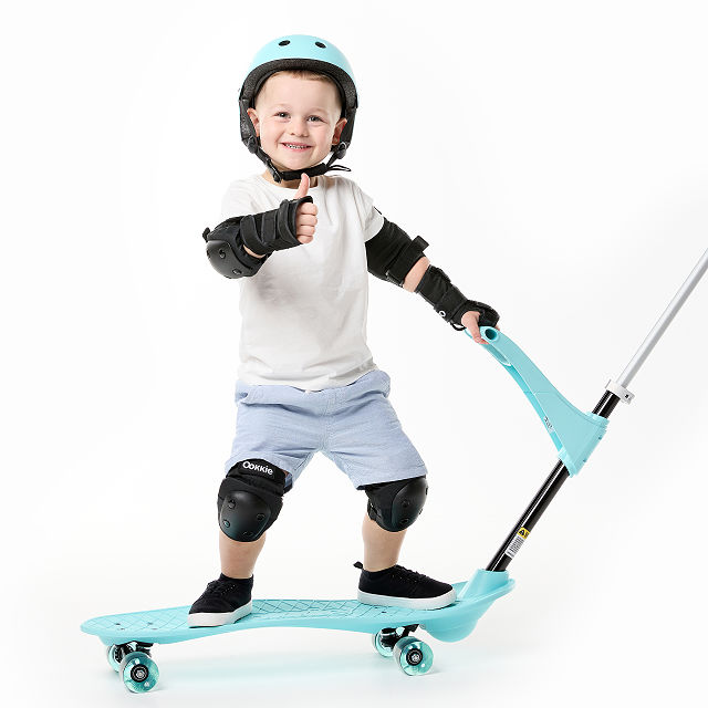 1854-kids-training-skateboard-1.jpg