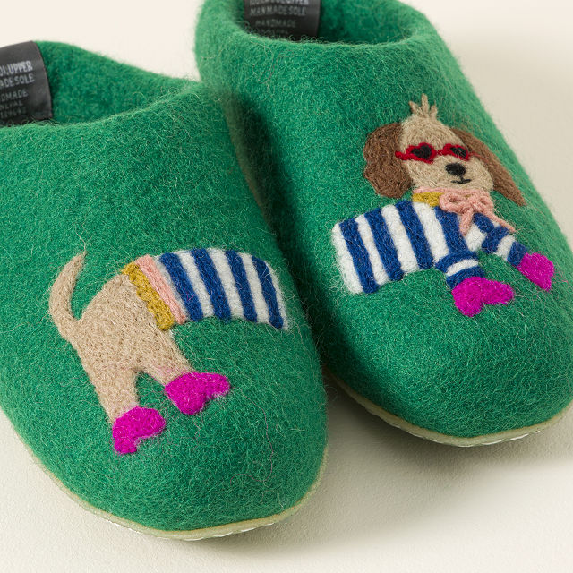 1917-dog-pawrsons-handmade-slippers-1.jpg