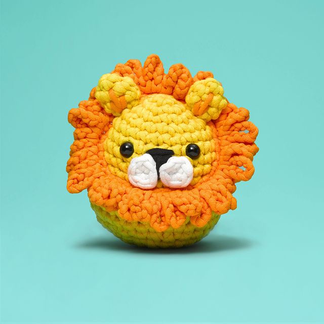 1924-crochet-pals-beginner-diy-kit-1.jpg