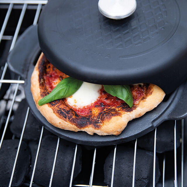 1926-grilled-personal-pizza-maker-1.jpg