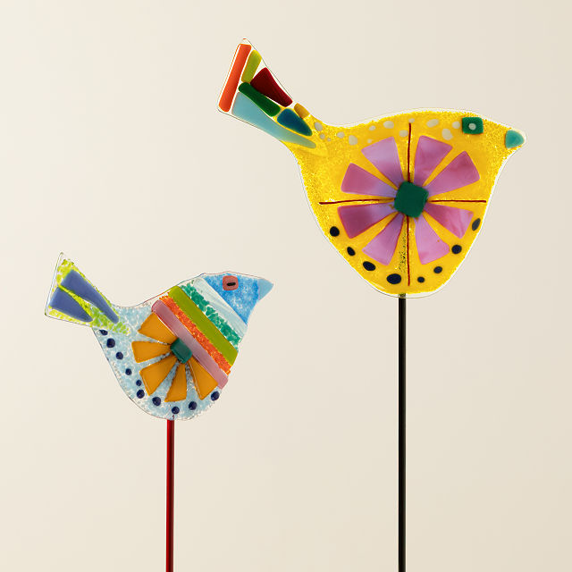 1932-handmade-glass-garden-stakes-bird-1.jpg