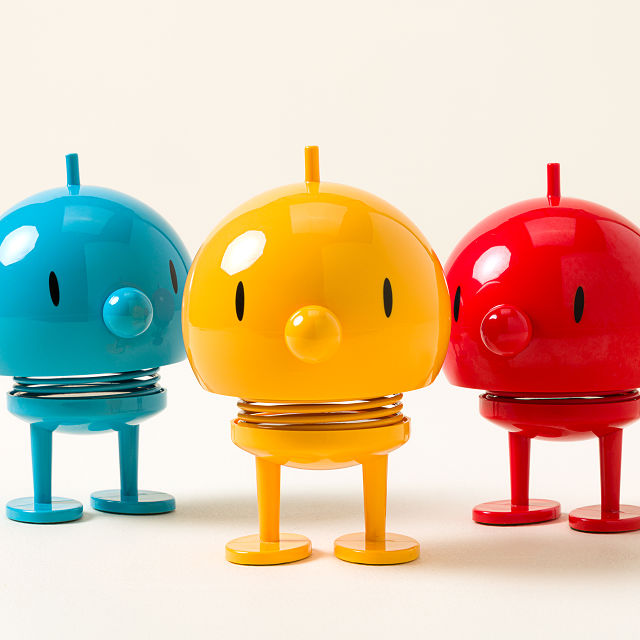 1949-hoptimist-desktop-sculpture-1.webp