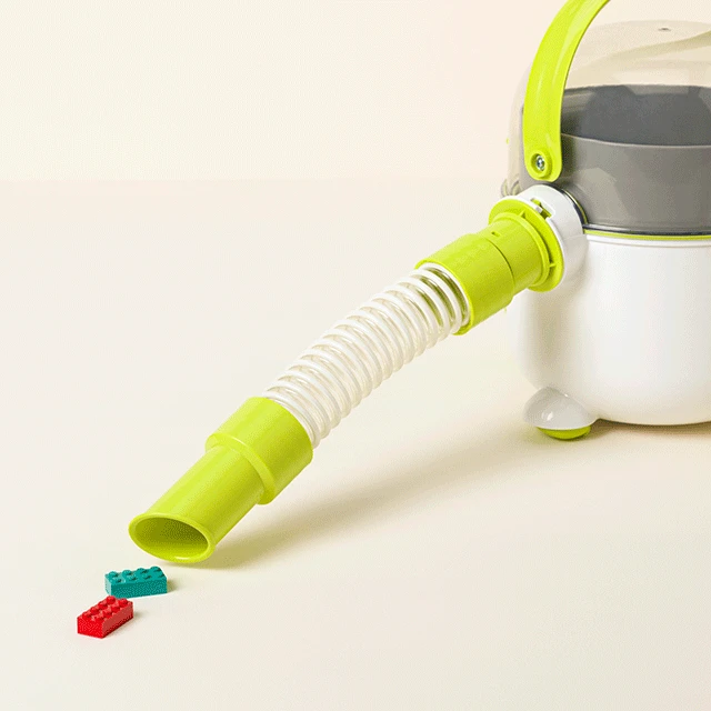 199-pick-up-bricks-toy-vacuum-1.jpg