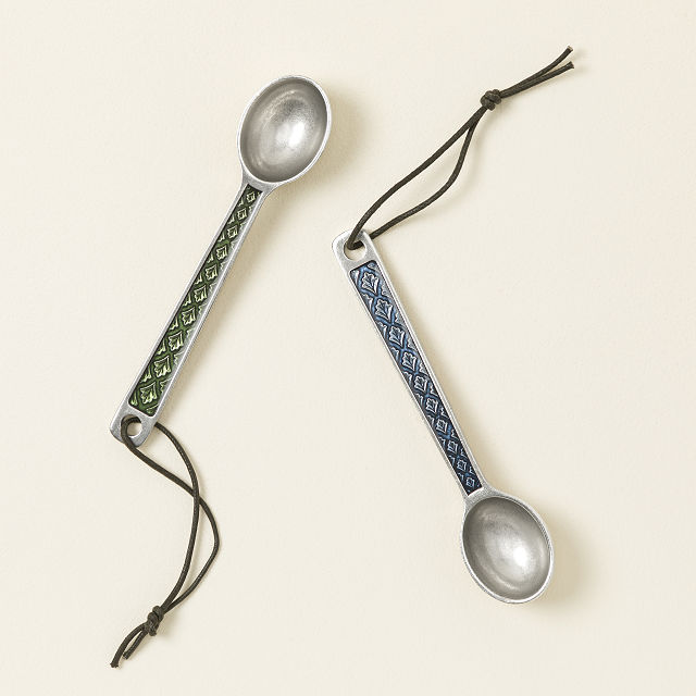 2022-personalized-pewter-coffee-scoop-1.jpg