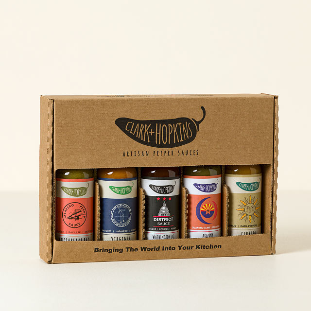 2035-hot-sauces-of-america-gift-box-1.jpg