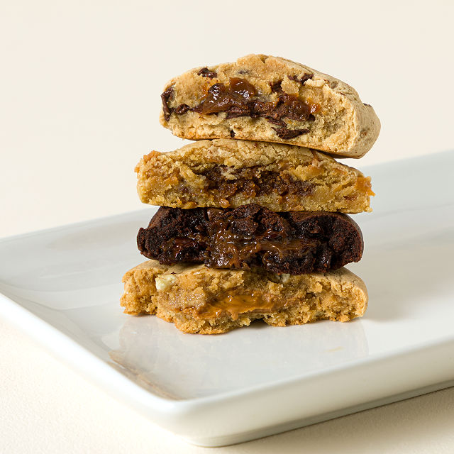 2064-stuffed-cookie-gift-set-1.jpg