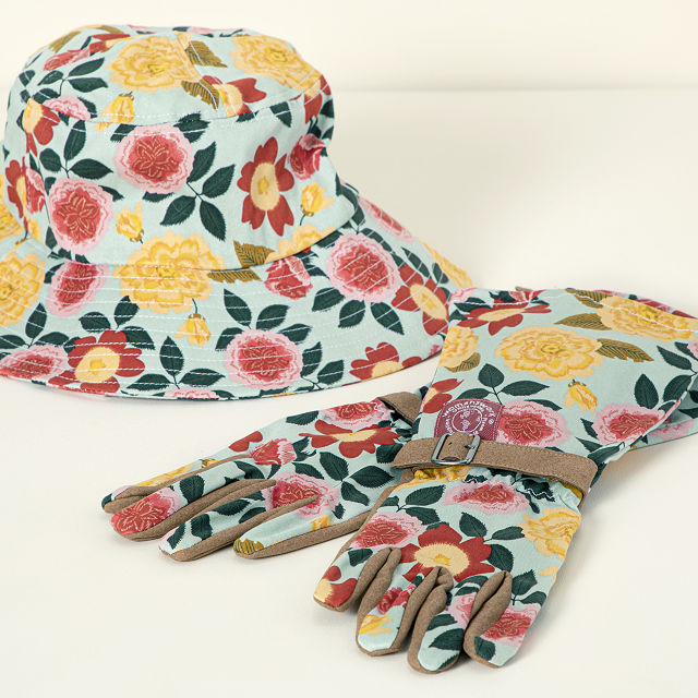 2078-sunny-day-garden-hat-glove-1.jpg