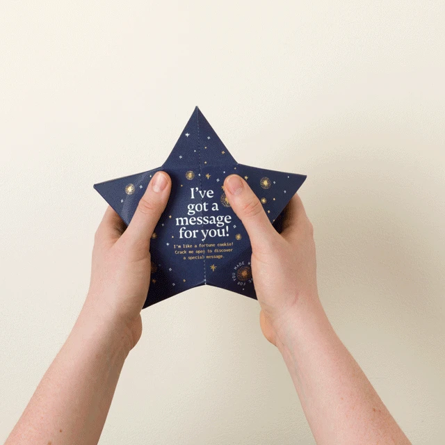 2163-good-friends-are-like-stars-scarf-1.jpg