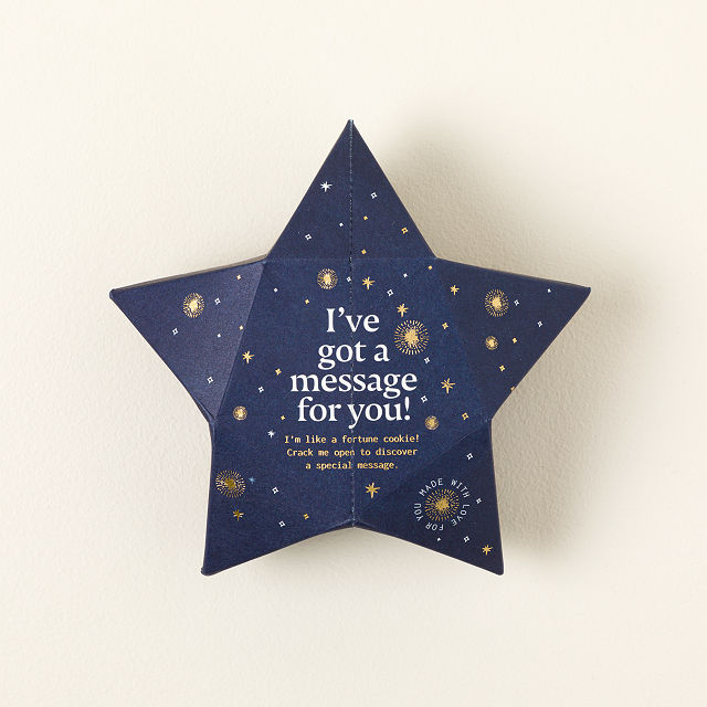 2163-good-friends-are-like-stars-scarf-1.jpg