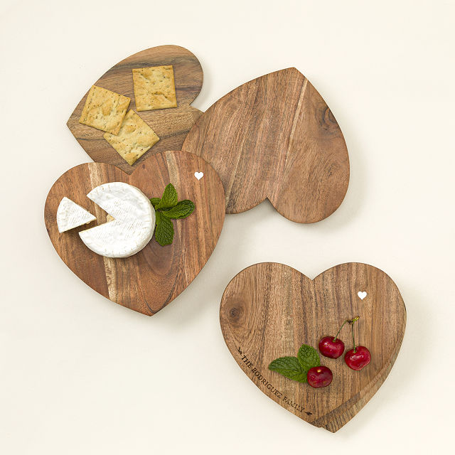 Collapsible Triple Heart Serving Board