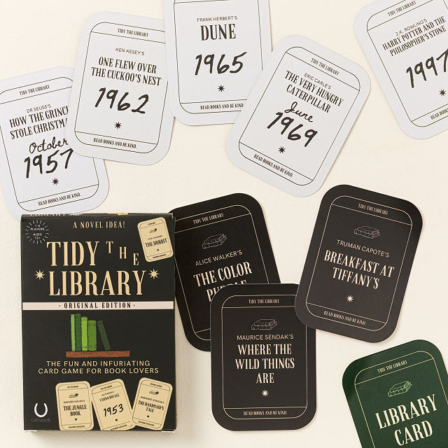 2235-book-lover-s-library-challenge-card-game-1.jpg