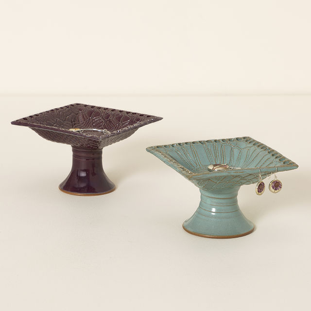 Pedestal Jewelry Holder