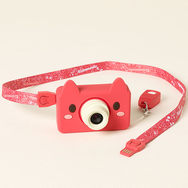 2271-little-photographer-kids-digital-camera-1.jpg
