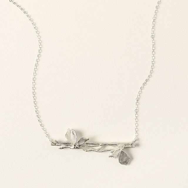 2326-nature-s-bloom-necklace-1.jpg