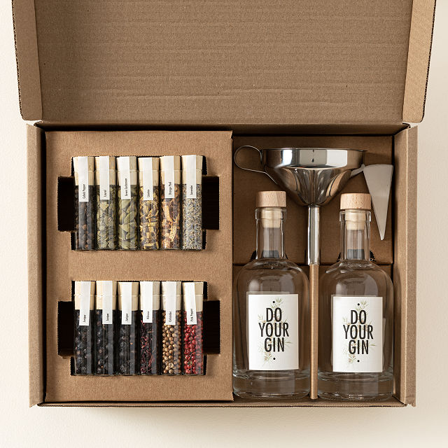 2457-gin-making-kit-1.jpg