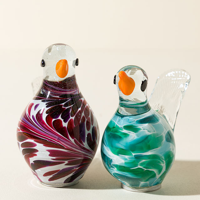247-handblown-glass-chickadee-garden-sculpture-1.jpg